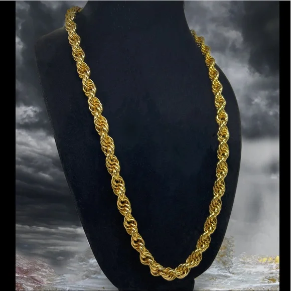 Chainmaille Gold-Tone Solid Rope Chain Necklace - Picture 3 of 6